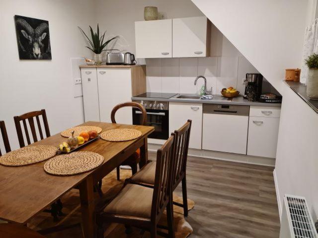 Pilgrims "Rosalie" Grosse Fewo Mit 3 Schlafzimmern, 1Bad, 2 Wc, Balkon, Fast Internet 布里隆 外观 照片